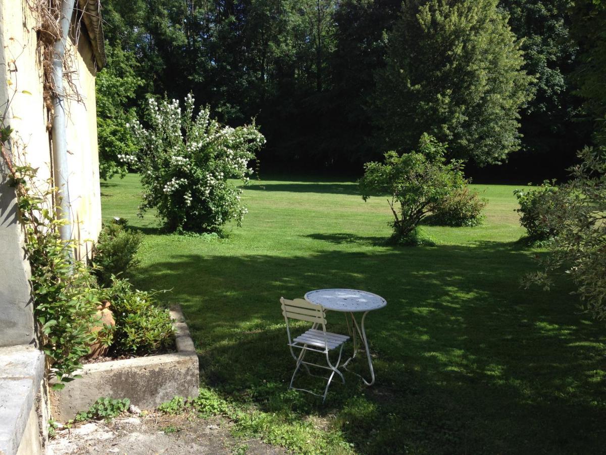 Villa L'aire des oiseaux à Muno Extérieur photo